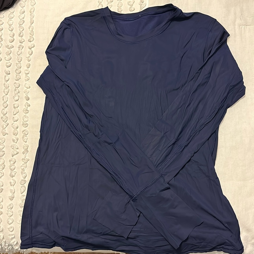 lululemon Women’s navy UPF long sleeve run shirt